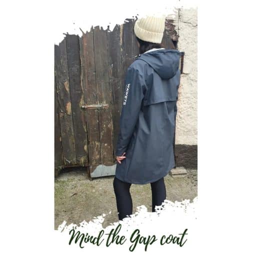 Wawets Waterproof "Mind The Gap" Coat - black